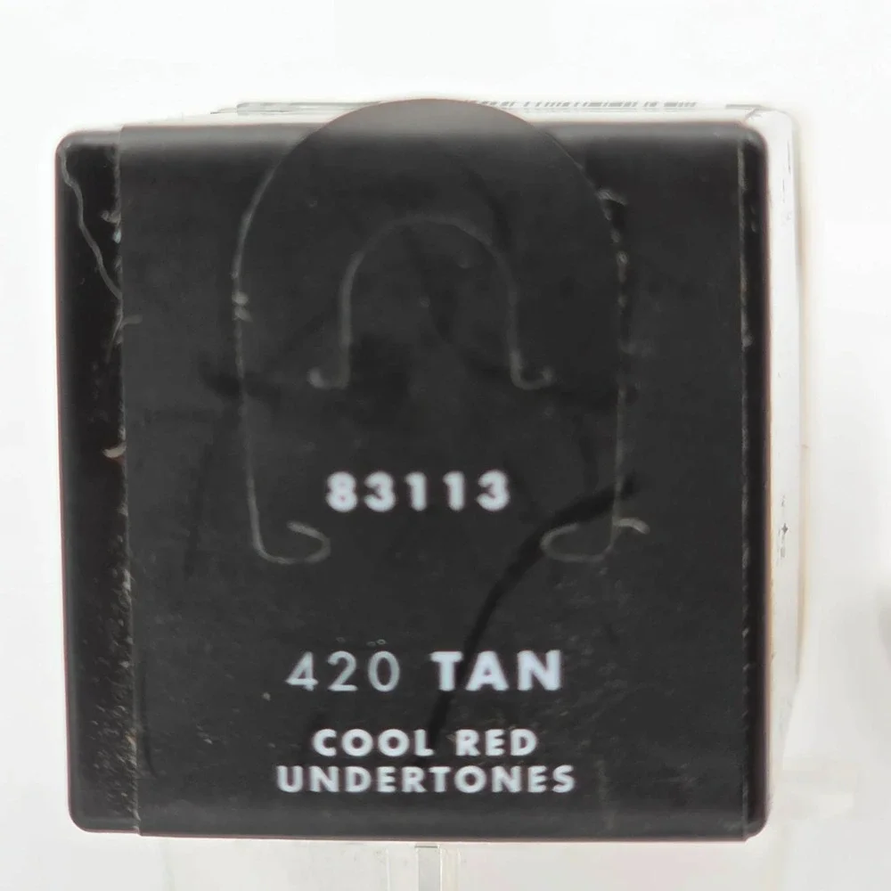 E.L.F. Flawless Satin Foundation Oil-Free Medium Coverage 83113 #420 Tan 0.68 Fl